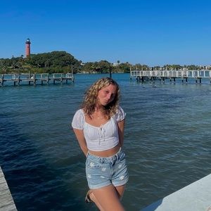 Meet your Posher, Bridget